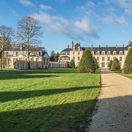 Exceptionnel Chateau Pres De Paris Abondant Zewnętrze zdjęcie