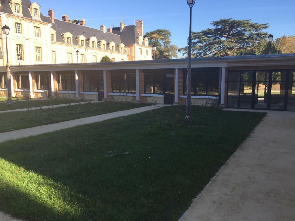 Exceptionnel Chateau Pres De Paris Abondant Zewnętrze zdjęcie