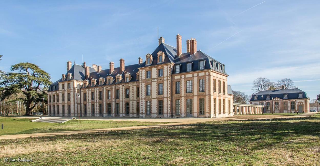 Exceptionnel Chateau Pres De Paris Abondant Zewnętrze zdjęcie