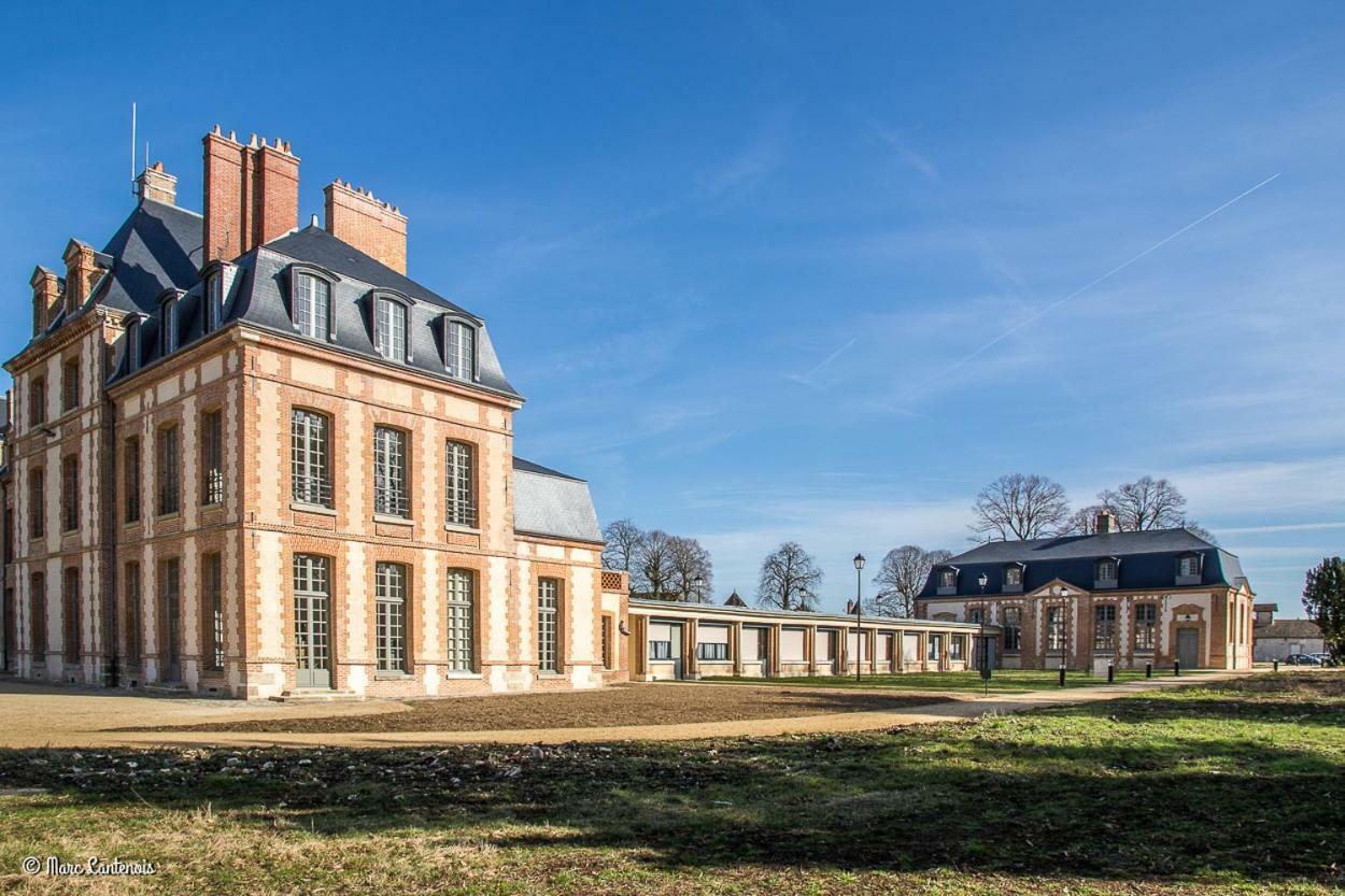 Exceptionnel Chateau Pres De Paris Abondant Zewnętrze zdjęcie